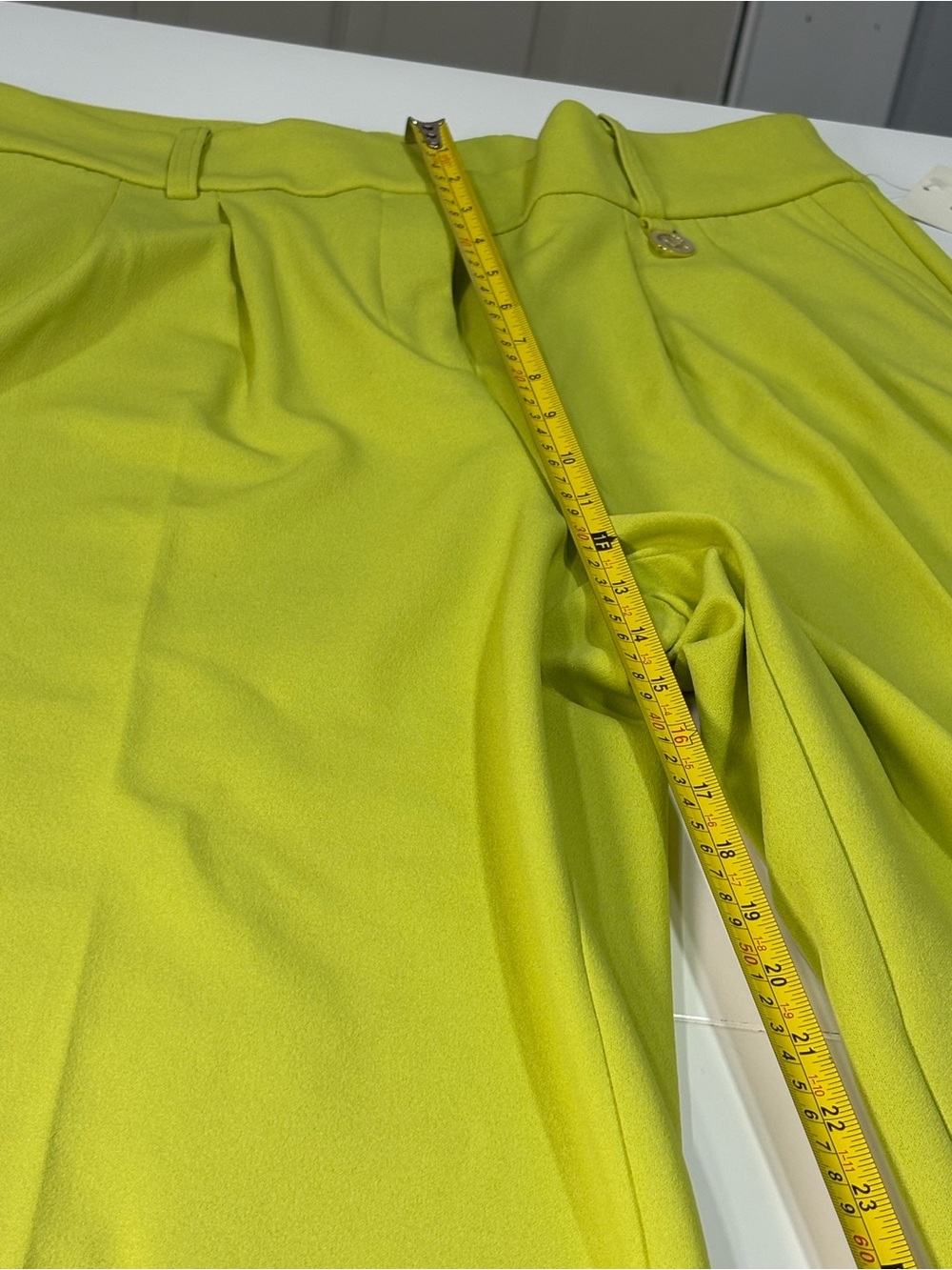 Anne Klein Chartreuse Cropped Wide-Leg Trousers - Picture 10 of 13